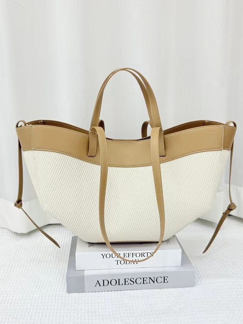 Beautiful Canvas Cowhide Large Capacity Fashion Women's Handbag