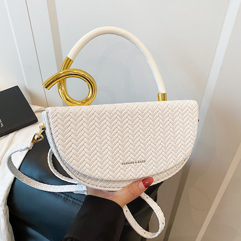 Women's Fashionable Saddle Light Luxury High-grade Niche Personality Portable Women's Messenger Bag