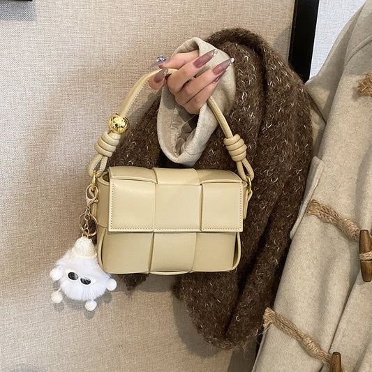 Stylish Women's Portable Fashionable Exquisite Woven Women's Shoulder Bag