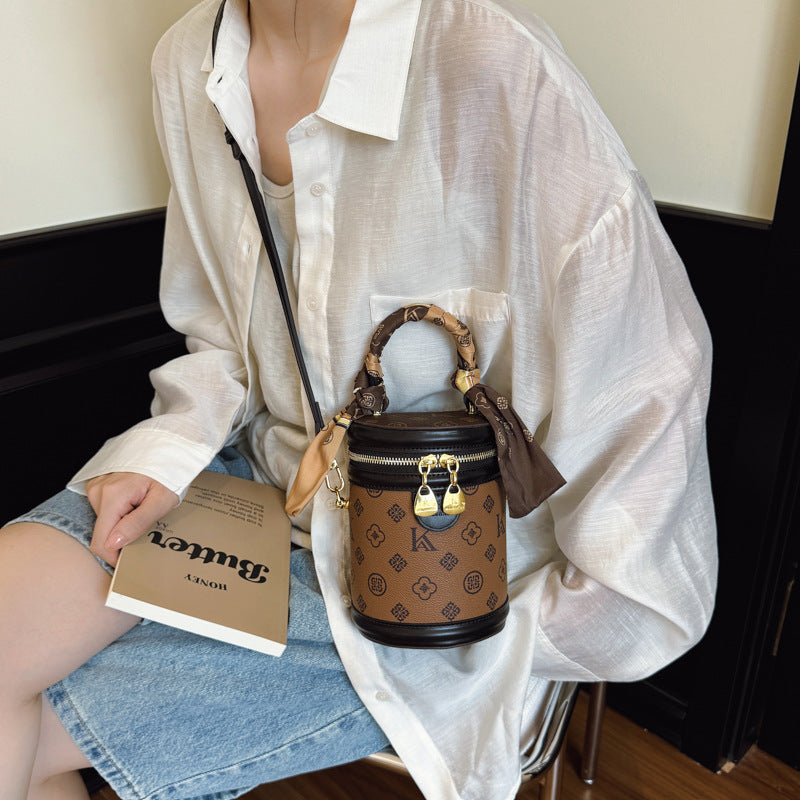 Women's High-grade Printing Rich Fashion Fashionable Retro Portable Bucket Bag