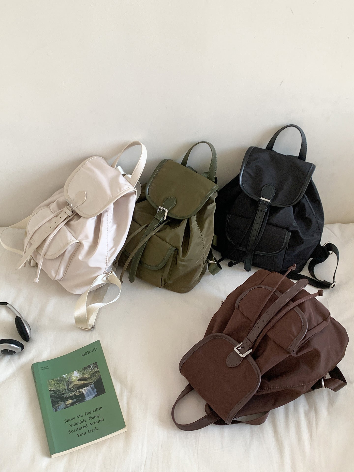 Women's Summer Nylon Korean Lightweight Simple Fashion Women's Backpack