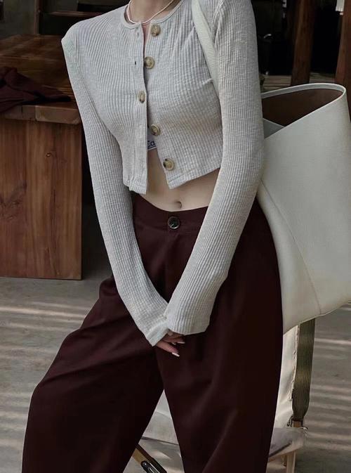 High-grade Niche First Layer Cowhide Large Capacity Female Bucket Bag