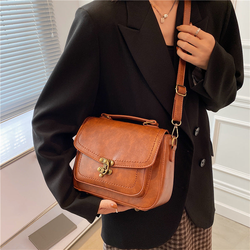 Women's Light Luxury Retro Popular One Simple Women's Messenger Bag