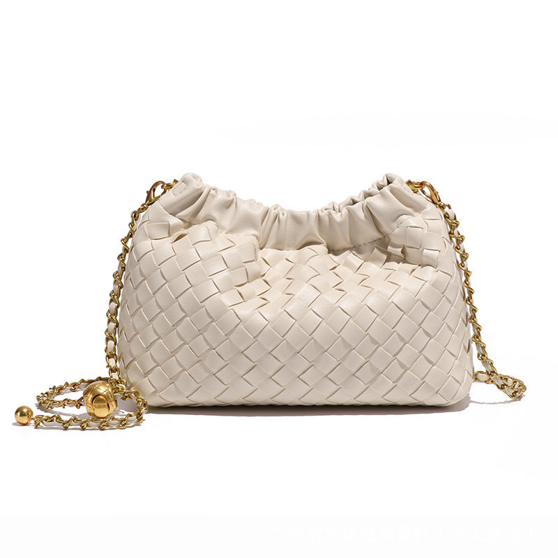 Women's Handmade Woven Cloud Classic Style Chain Versatile Light Luxury Women's Messenger Bag