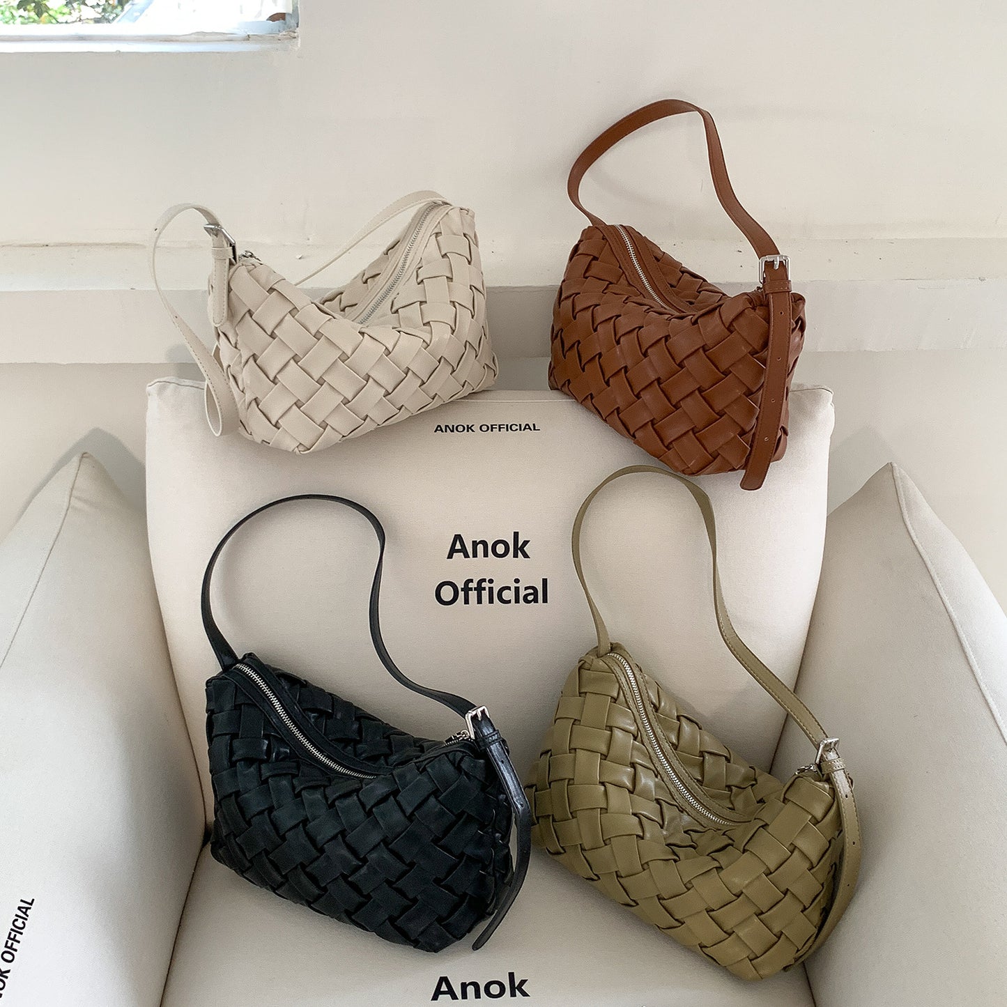 Loose Feeling Hand-woven Female Korean Simple Commuter Underarm Bag