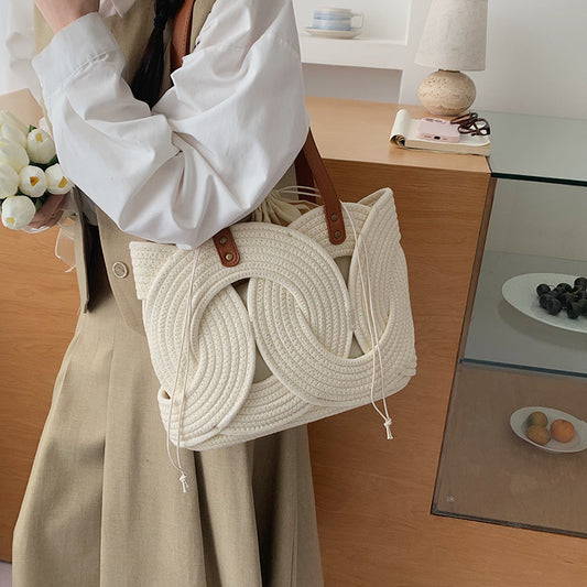 Women's Niche Creative Woven Personality Hollow Out Women's Shoulder Bag