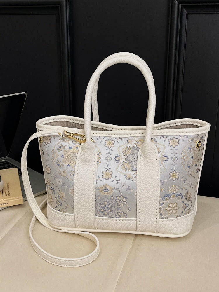 Handmade Self-made Cloth Material Chinese Style Embroidery Tote Bags