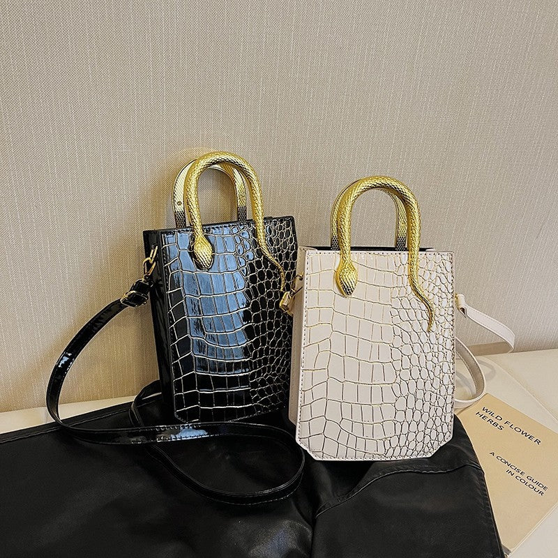 Women's Crocodile Pattern Gold Snake Portable Retro Women's Shoulder Bag