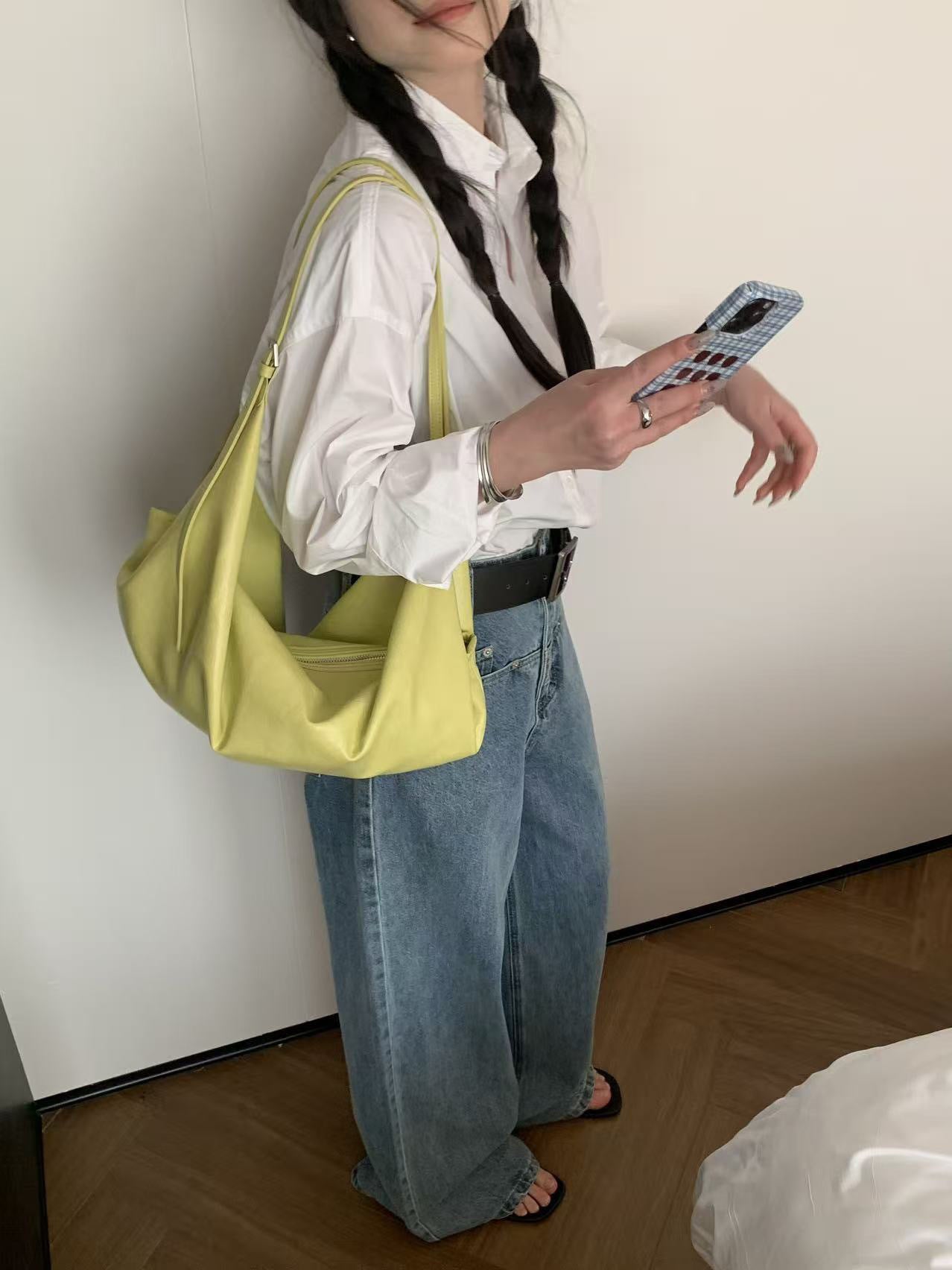 Women's Feeling Large Capacity Totes Commute Underarm Tote Bag