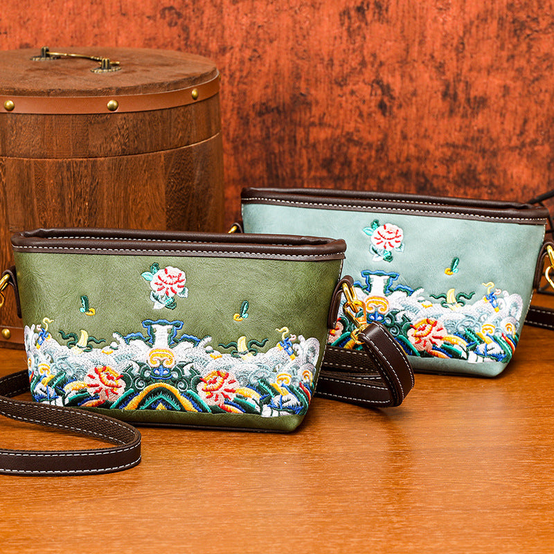 Chinese Style Retro National Embroidery High Quality Shoulder Bags