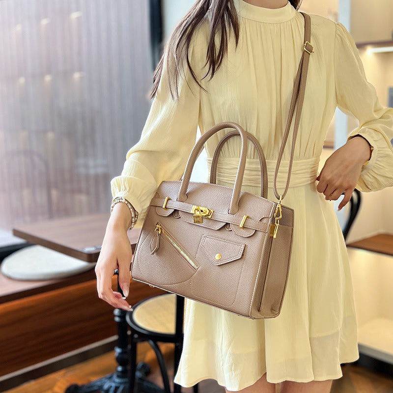 Large Capacity Platinum Simple Easy Matching Women's Handbag