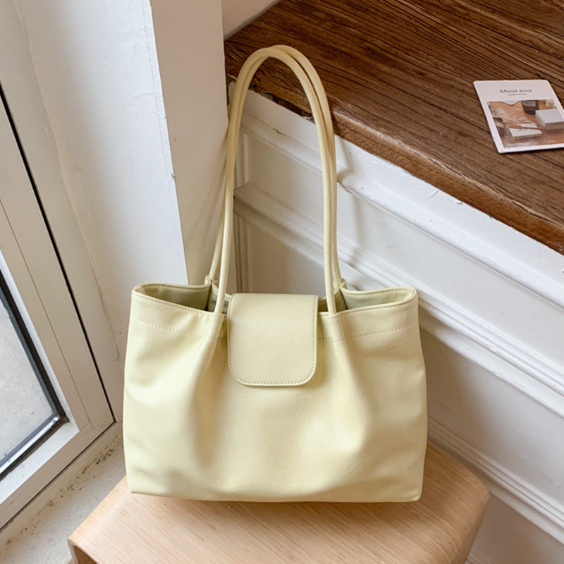 Women's Textured Commuter Underarm Spring Large Capacity Retro Women's Shoulder Bag