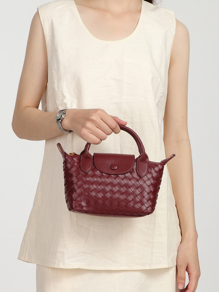 French Minority Design Hand-woven Dumpling Exquisite Underarm Bag