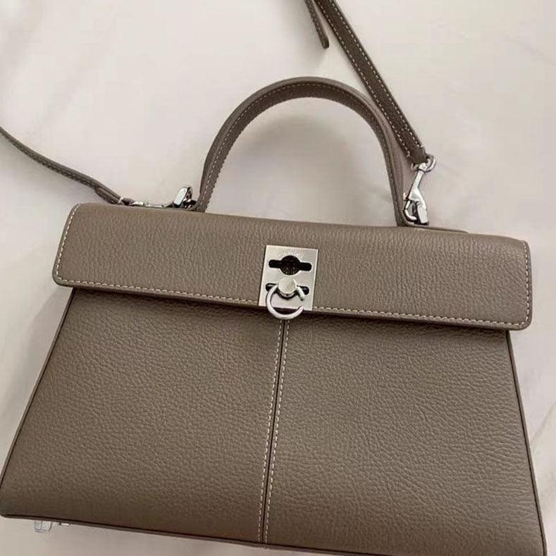 Comfortable Classic Designer Model Commuter Large Women's Shoulder Bag