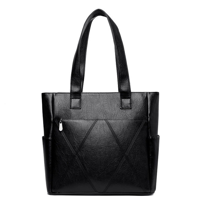 Women's Retro Trendy Large Capacity Portable Commuter Women's Shoulder Bag