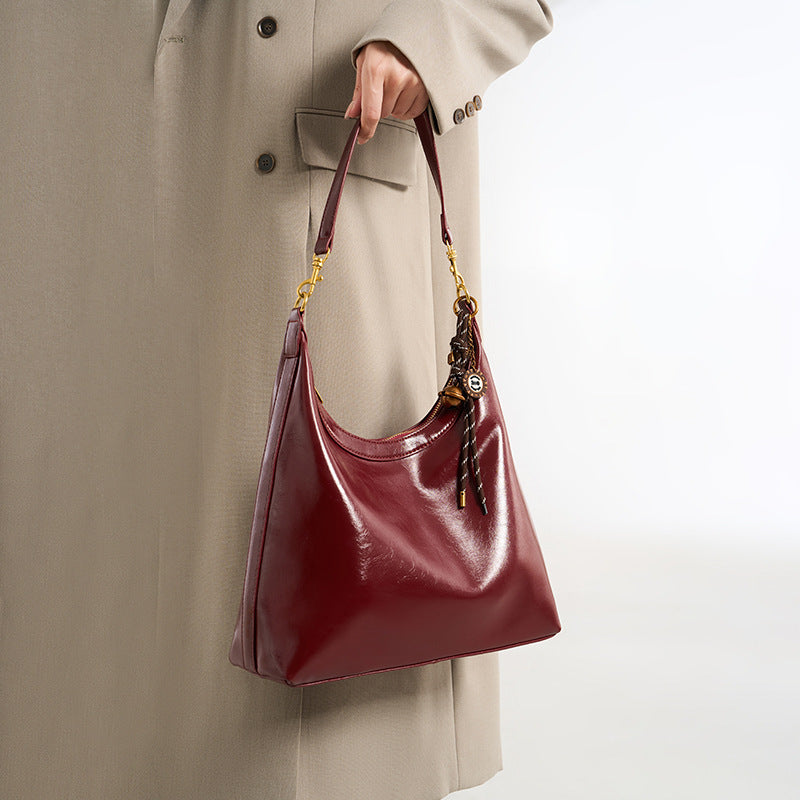 Women's Underarm Simple High-grade Retro Large Capacity Bags