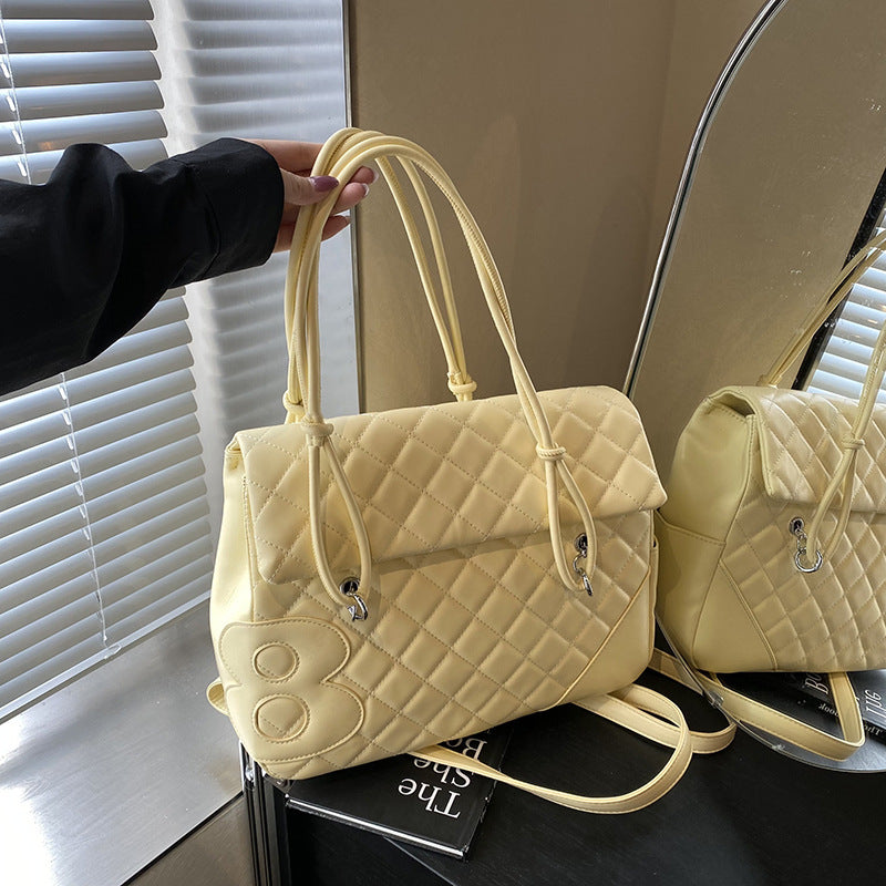 Korean Simple Rhombus Fashion Personality Versatility Large Capacity Women's Messenger Bag