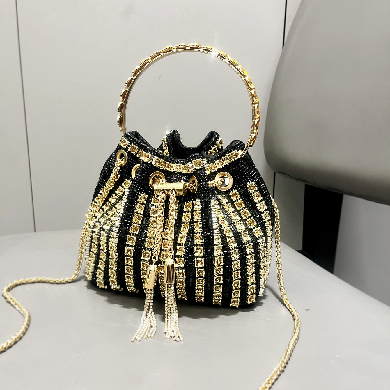 Women's Rhinestone Dinner Good-looking Fashion Diamond Chain Women's Messenger Bag