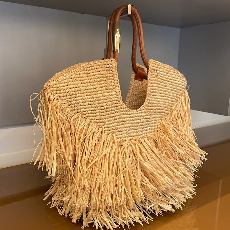 Women's Fashionable Straw Tassel Woven Portable Personality Underarm Bag