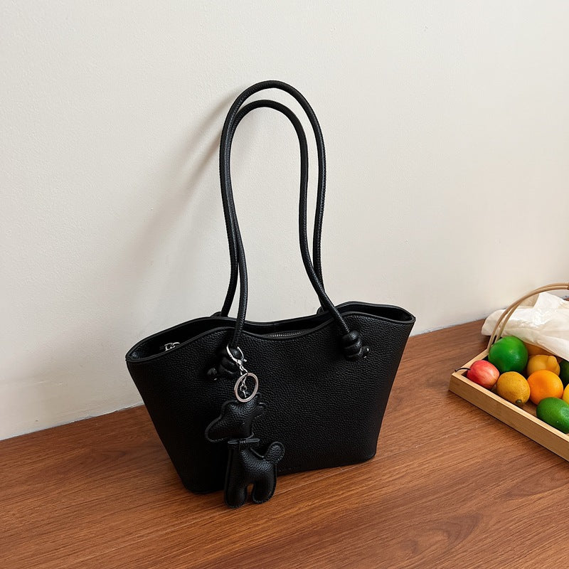 Women's High-grade Fashion Best-selling Underarm Commuter Bucket Bag