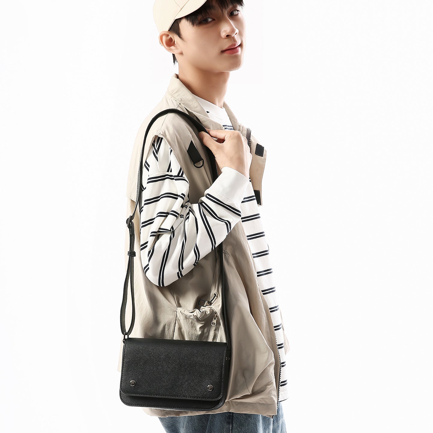 Attractive Trendy Cool Box Retro Fashion Bags
