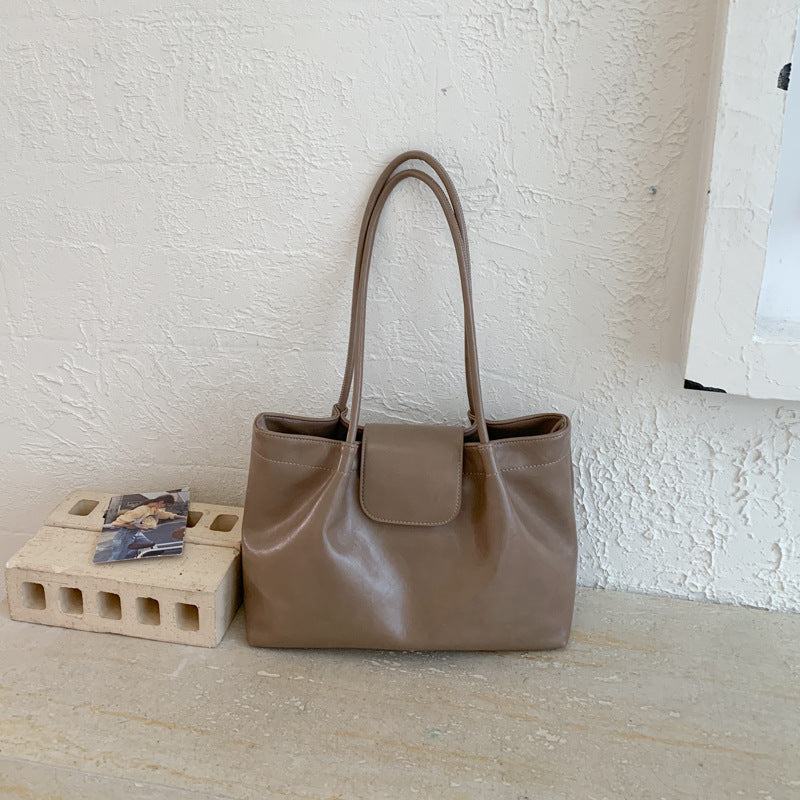 Women's Textured Commuter Underarm Spring Large Capacity Retro Women's Shoulder Bag