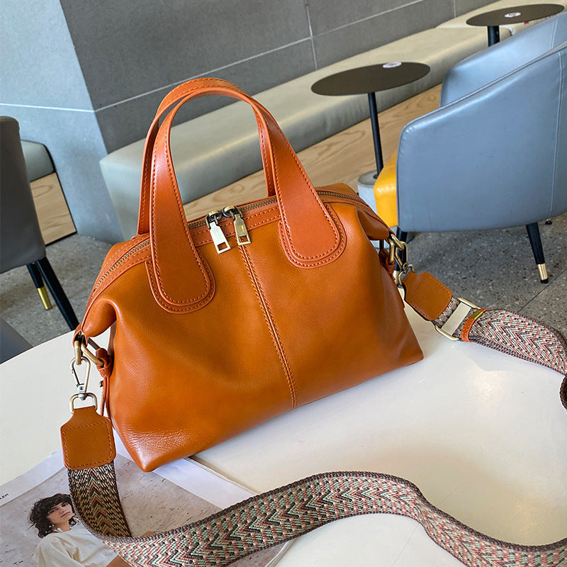 Women's Vegetable Tanning Leather High Sense Vintage Women's Handbag