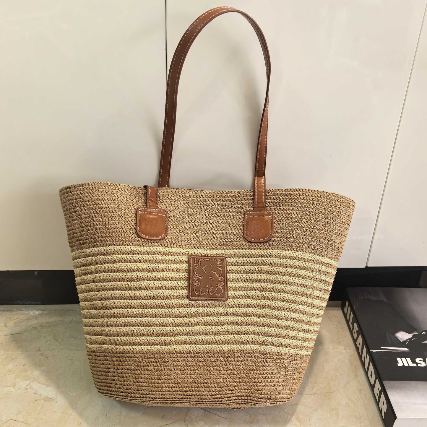 Version Striped Large Capacity Hand-held Hand-woven Vacation Shoulder Bags