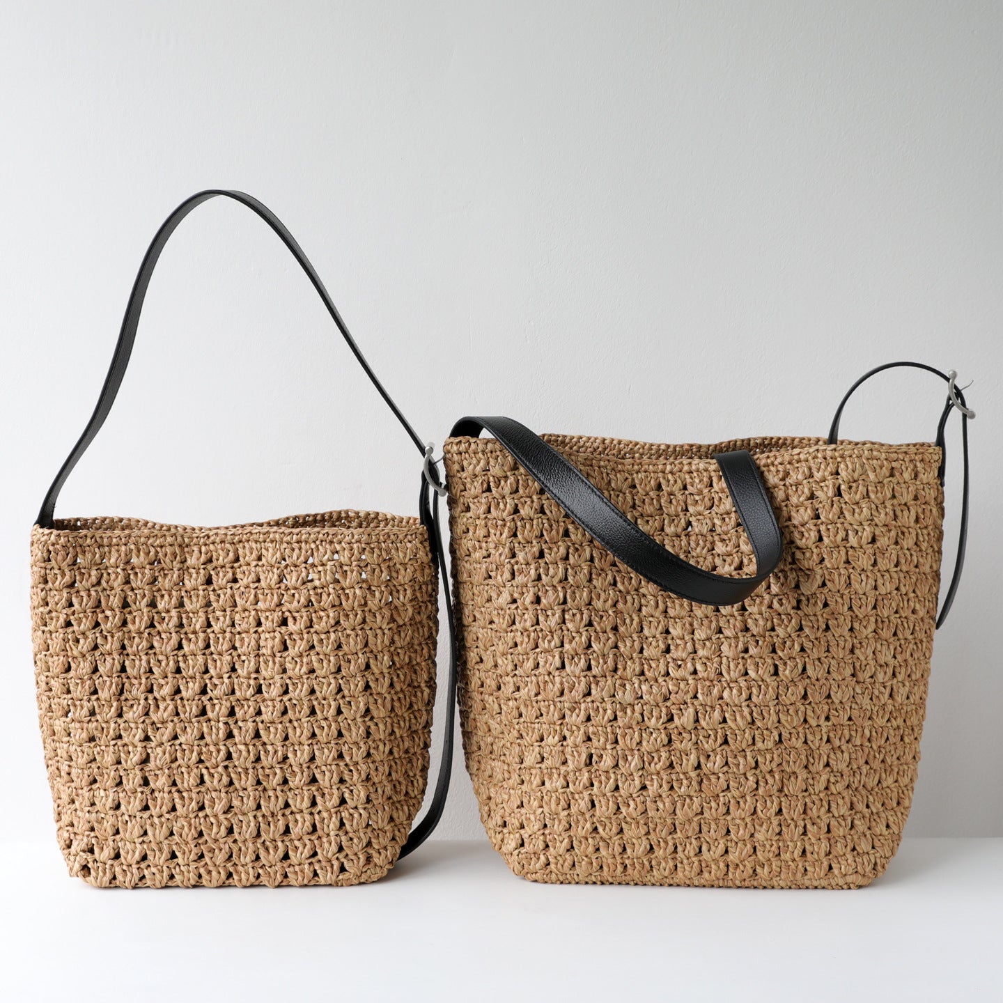 Women's Style Fashion Raffia With Cowhide Woven Large Tote Bag