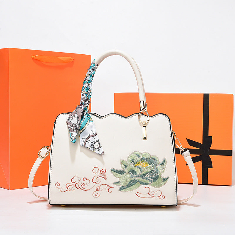 Women's Large Capacity Fashionable Simple Embroidery Mother's Day Women's Handbag