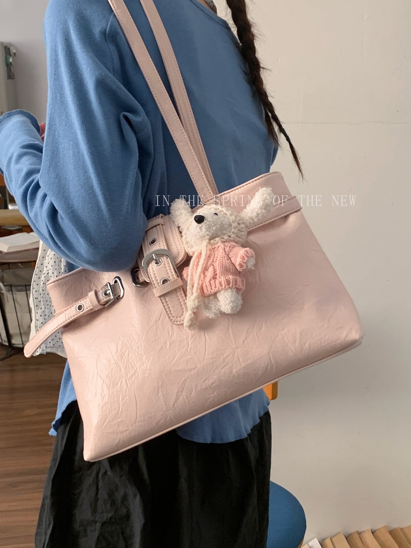 Women's Korean Underarm Summer Simple Commuter Tote Bags