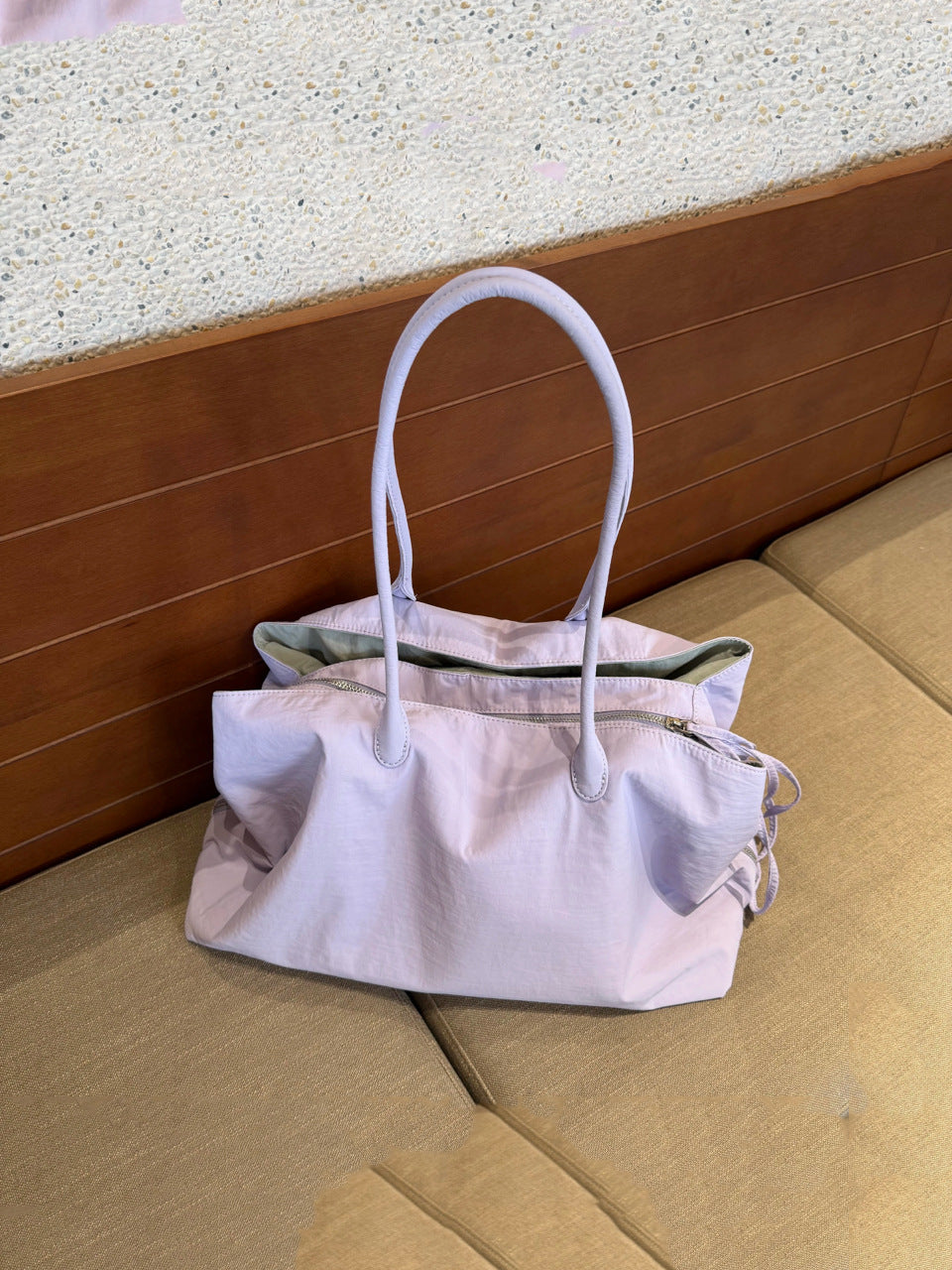 Women's Korean Nylon Commute Computer Lightweight Large Capacity On One Tote Bag