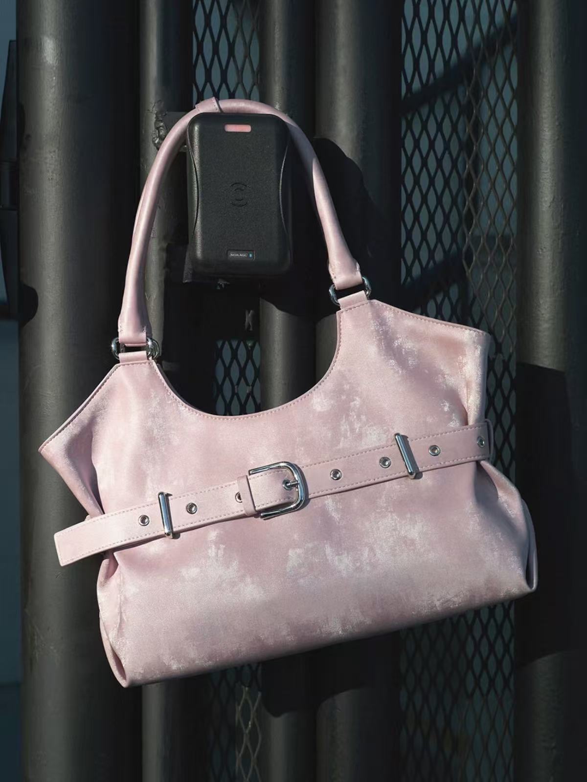 Style Fan Car Trendy Fashion Joker Commuter Women's Shoulder Bag