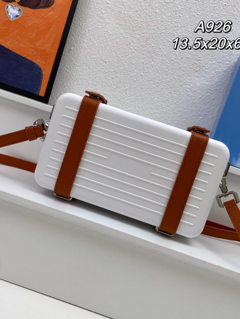 Durable Popular Unique Horizontal Mini Box Women's Messenger Bag