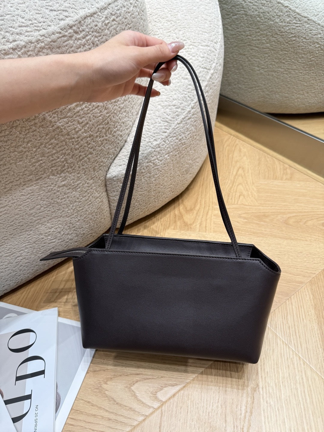 Genuine Leather Niche Sheepskin Minimalist Commuter Portable Underarm Bag