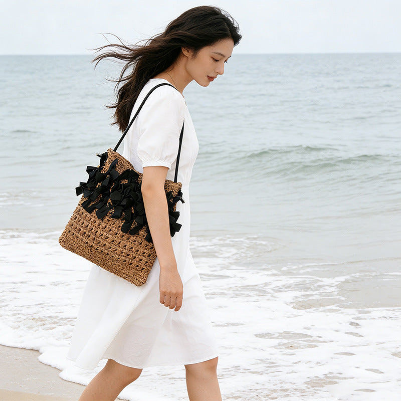 Women's Mori Style Fashion Bowknot Straw Hollow Woven Seaside Vacation Bags