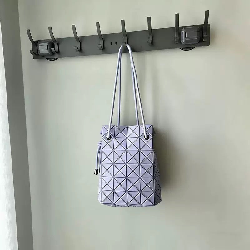 Women's Drawstring Lifetime Rhombus Fashion Folding Bucket Bags