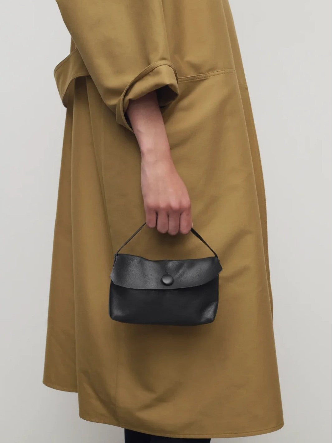 Sheepskin Cashmere Suede Button Minimalist Simple Women's Handbag