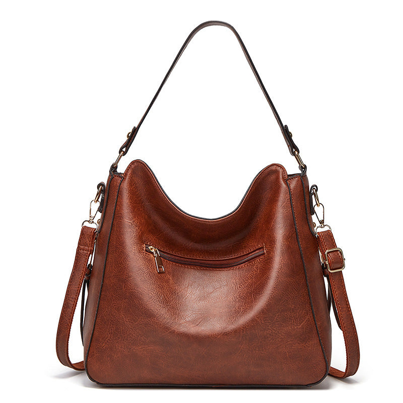 Women's Summer Vintage Oil Leather Large Capacity Portable Shoulder Bags