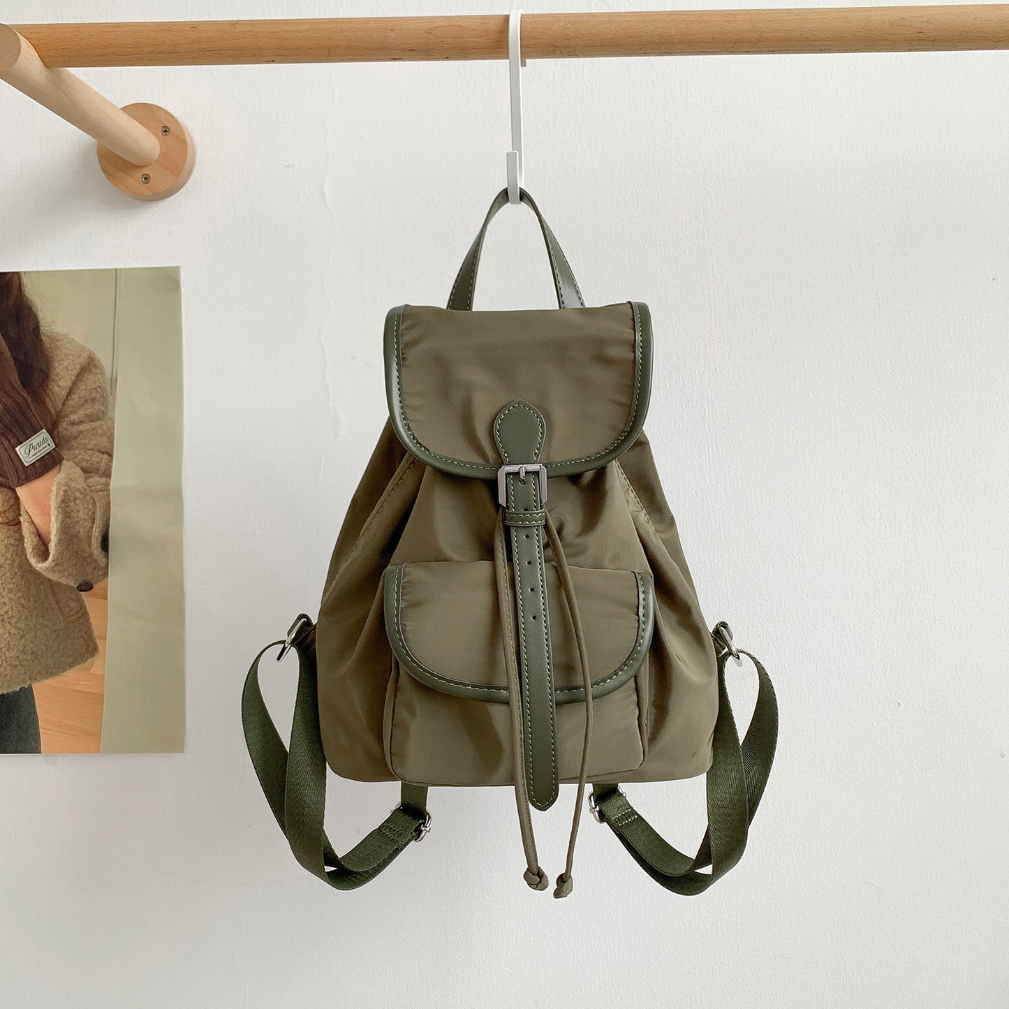 Women's Summer Nylon Korean Lightweight Simple Fashion Women's Backpack