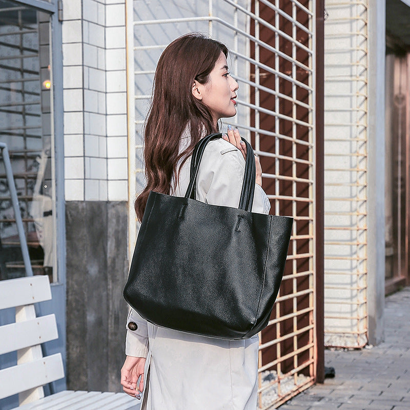 Women's Leather First Layer Cowhide Big Large Capacity Shoulder Bags
