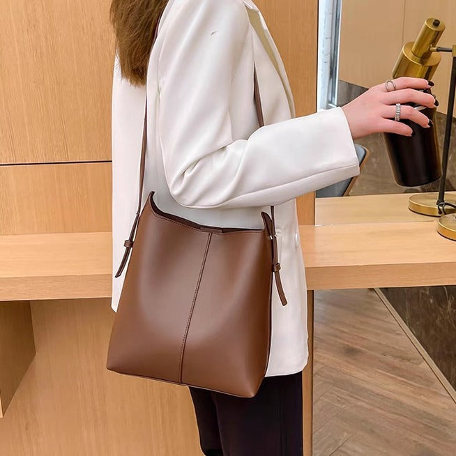 Women's Summer Underarm Ultimatum Fashion Large Capacity Bucket Bag