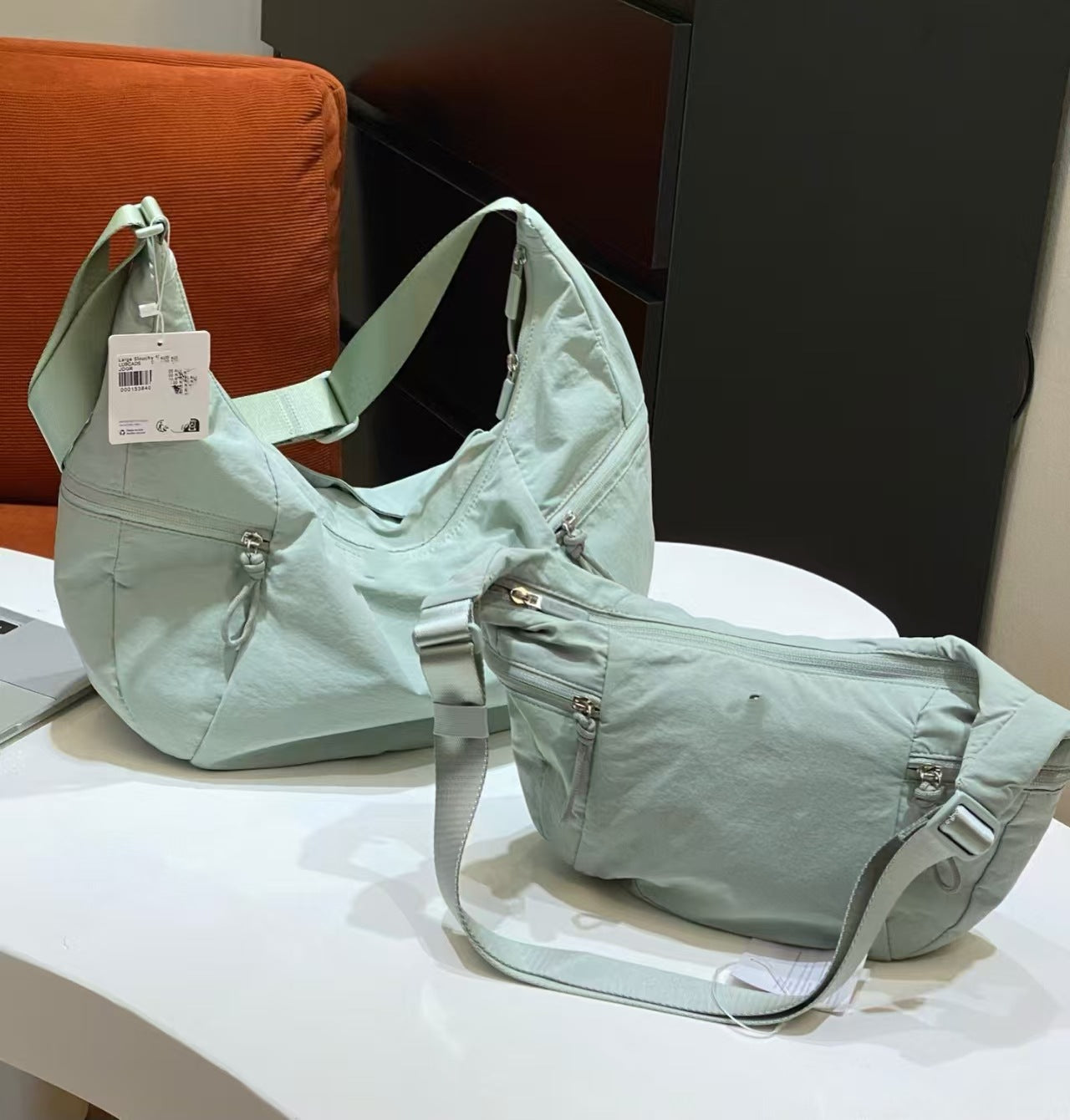 Fashion Glamorous Croissant Simple Stylish Lightweight Women's Shoulder Bag