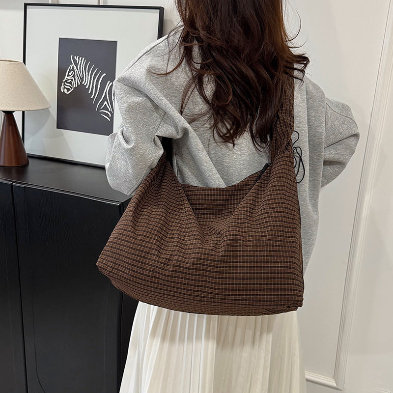 Women's Korean Style Western Cloud Puff Flower Tote Bag