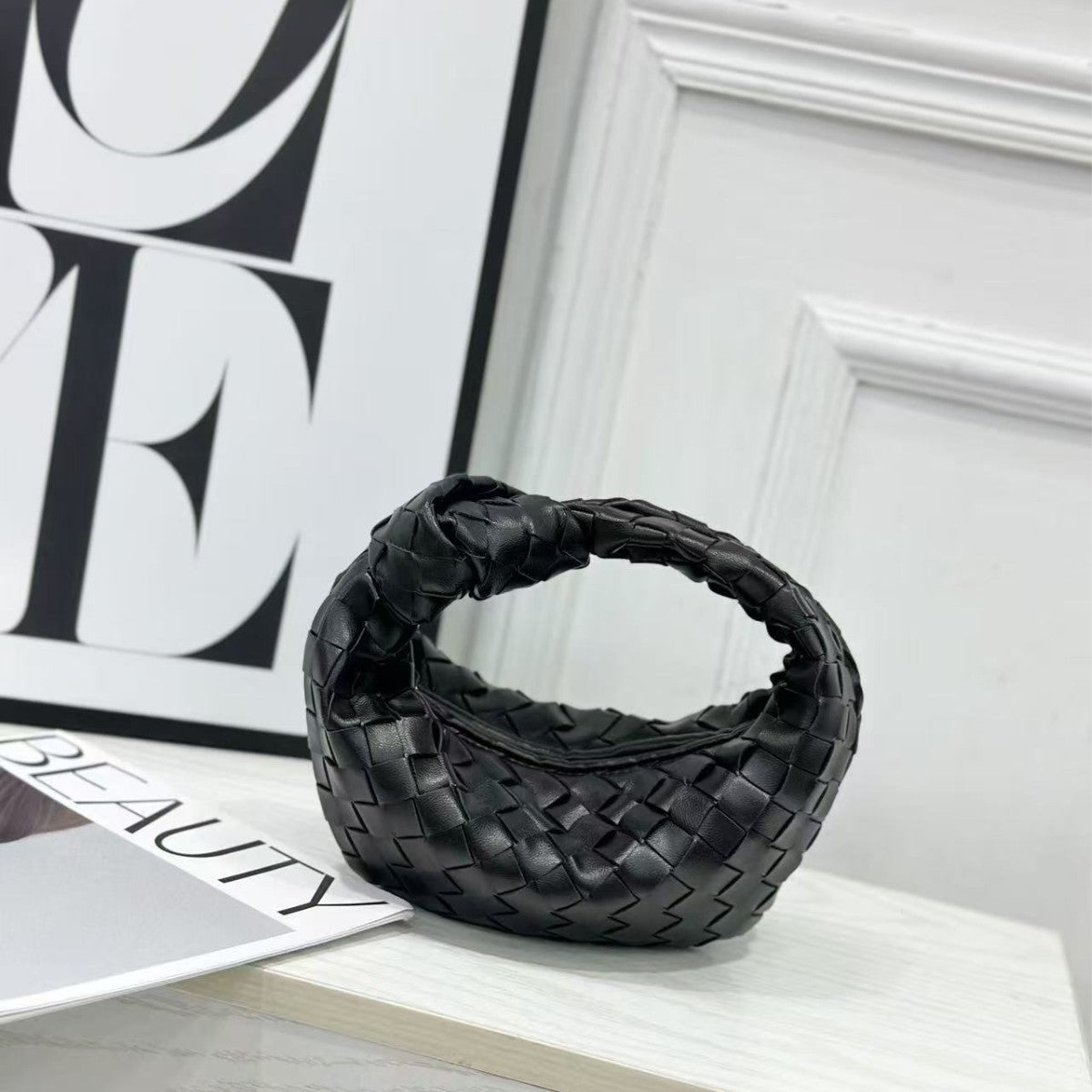 Women's Hand-woven Dumplings Underarm Cowhide Cloud Women's Handbag