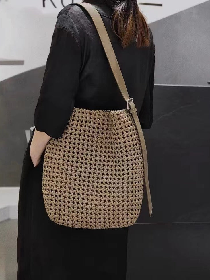 Nylon Cloth Woven Large Capacity Hollow Wide Bucket Bag