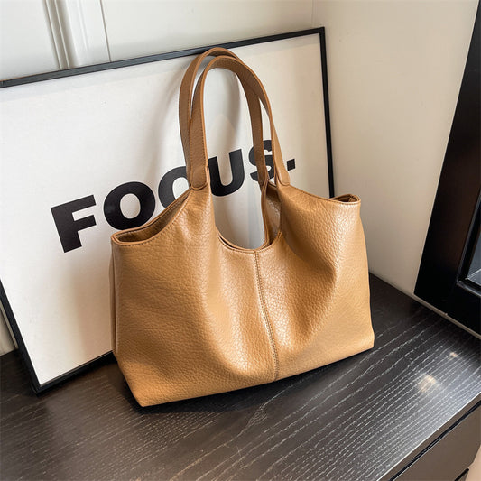Women's Retro Commuter Fashion Niche Underarm High-grade Large Tote Bag