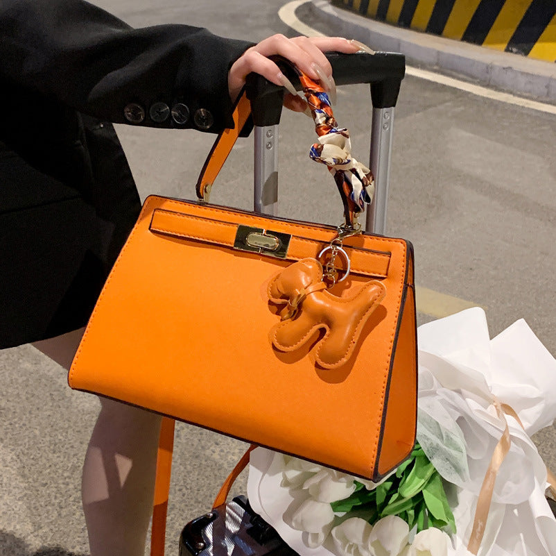 Women's Korean Summer Exquisite Fashion Portable Kelly Women's Shoulder Bag