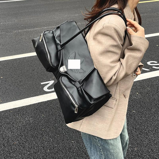 Three-leaf Unisex Underarm Versatile Large Capacity Bags