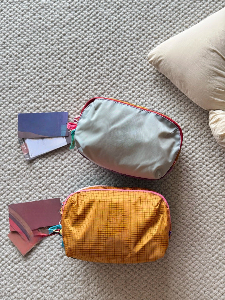 Alpaca Dopamine Color Outing Haversack Large Capacity Waterproof Nylon Wash Cosmetic Bags